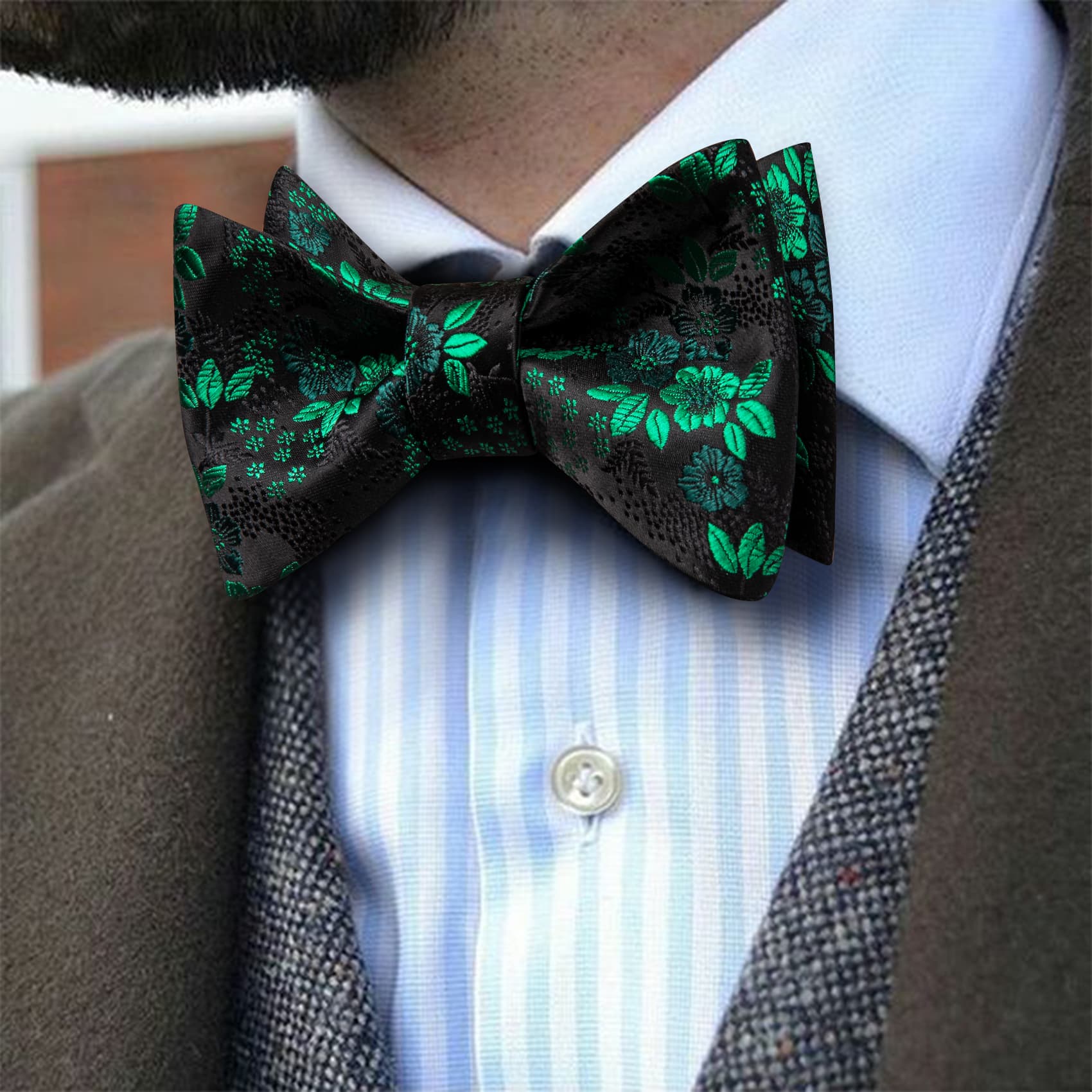 Black Bow Tie Green Floral Mens Bow Tie Hanky Cufflinks Set