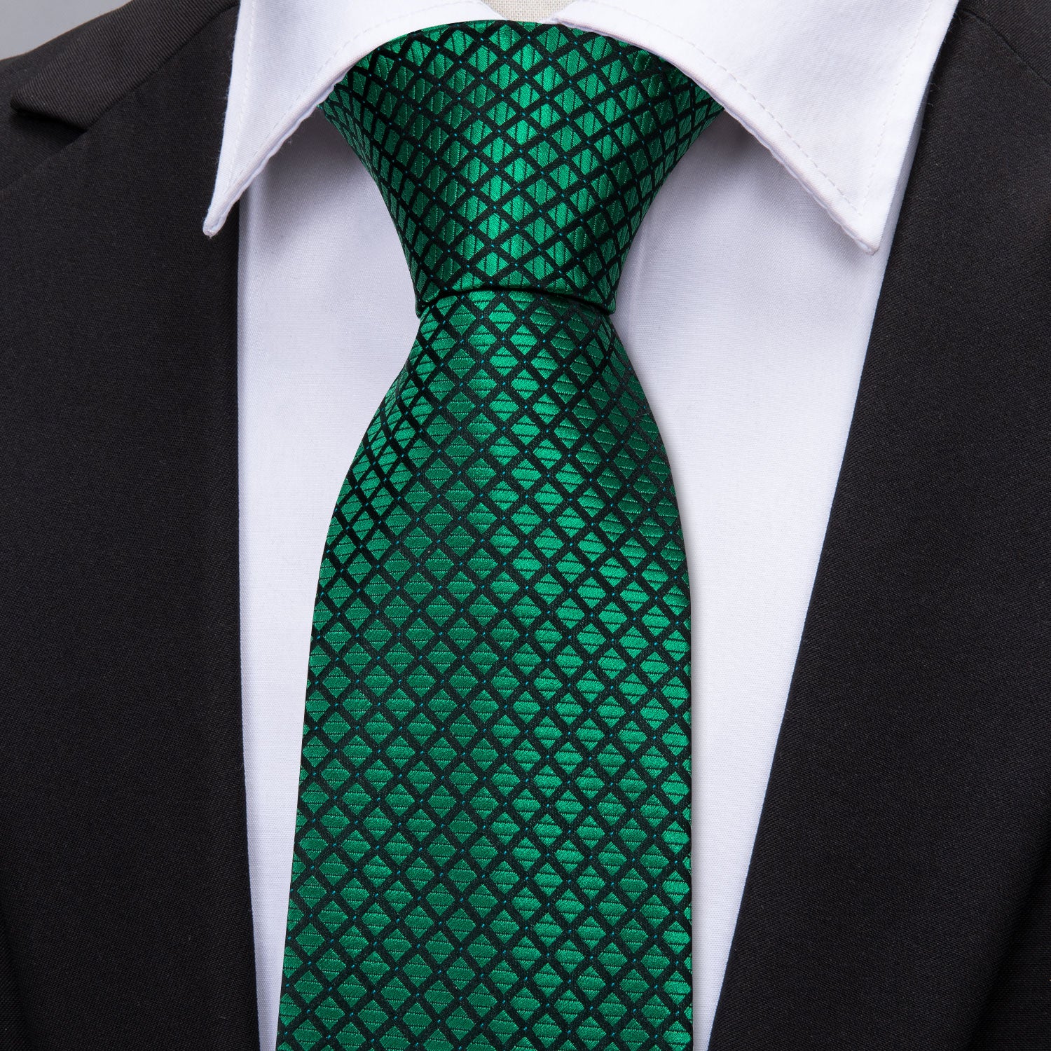 Barry Wang Green Plaid Tie Pocket Square Cufflinks Set