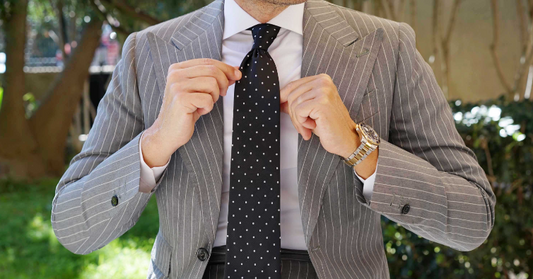 Striped Vest with Dolka Pots Necktie