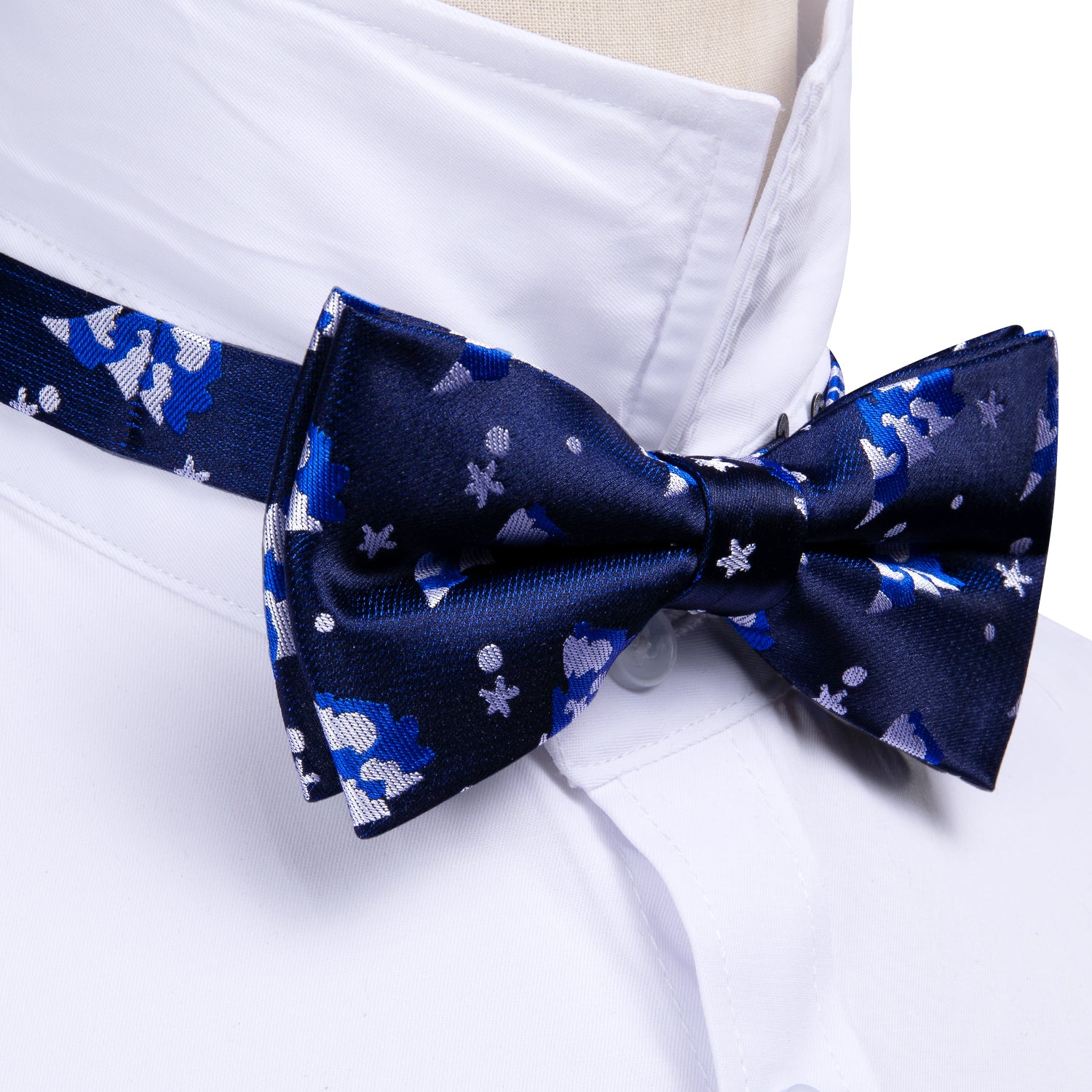 Christmas Blue White Xmas Tree Silk Bow Tie Hanky Cufflinks Set