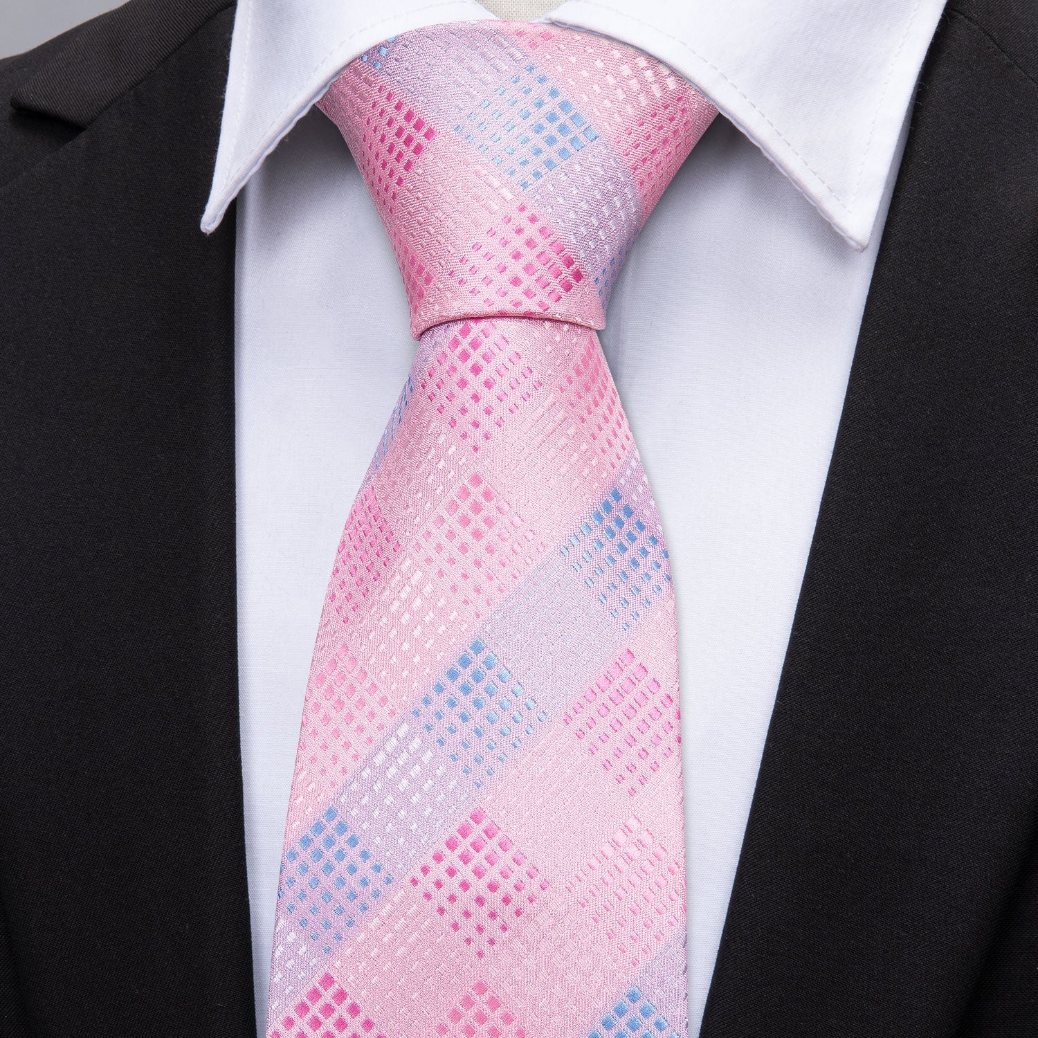 light pink tie