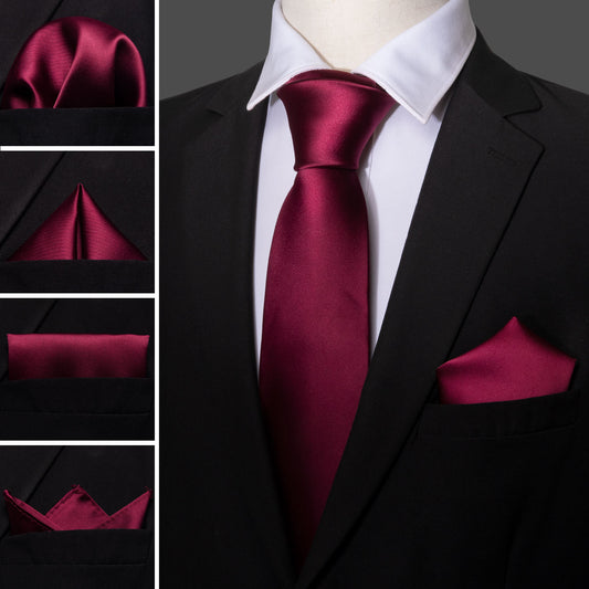maroon tie